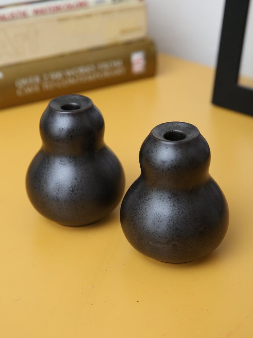 (2) Vintage Lindt-Stymeist 'Piano' Candlestick Holders Made in Japan